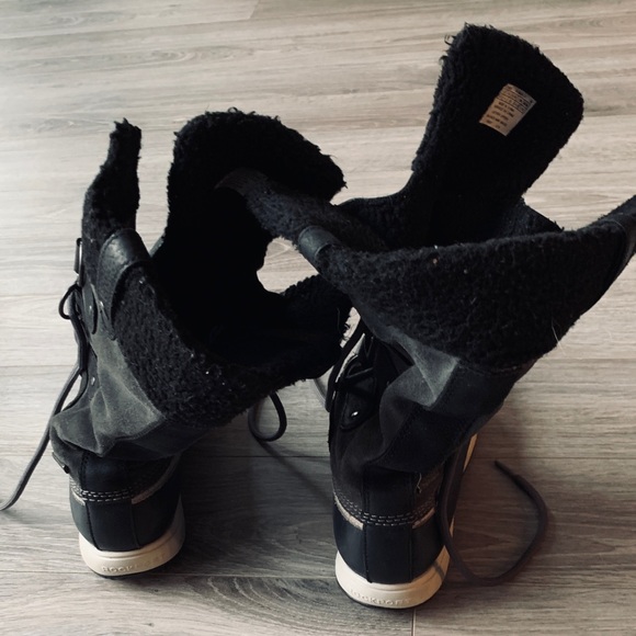 Rockport Waterproof XCS Britt High Boot Sz 6.5 Black/gray - Picture 10 of 10